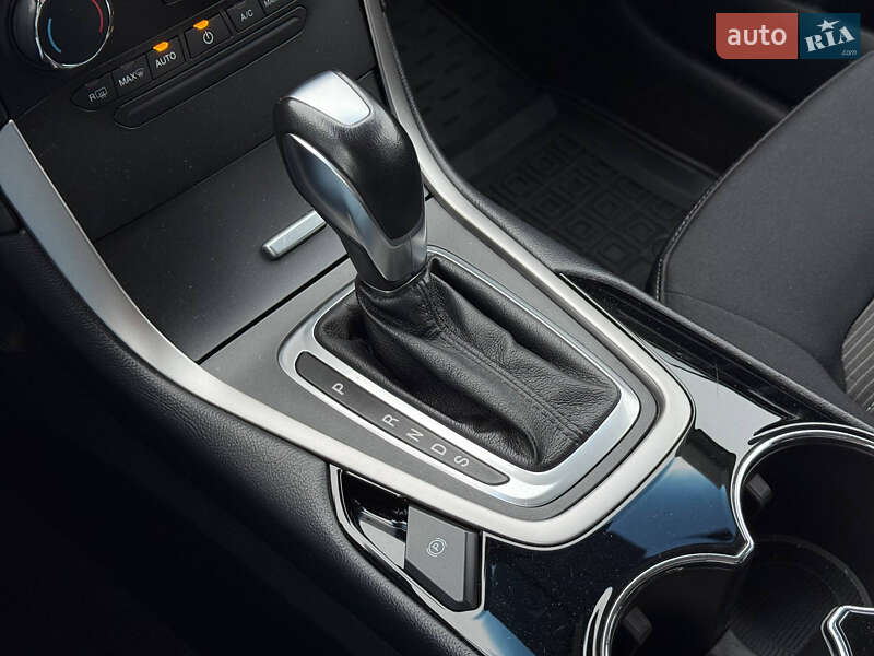 Внедорожник / Кроссовер Ford Edge 2018 в Киеве