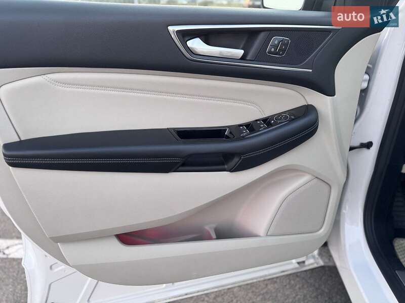 Внедорожник / Кроссовер Ford Edge 2016 в Киеве