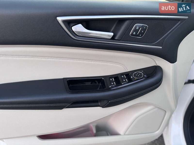 Внедорожник / Кроссовер Ford Edge 2016 в Киеве