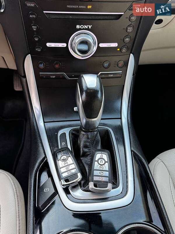 Внедорожник / Кроссовер Ford Edge 2018 в Нововолынске