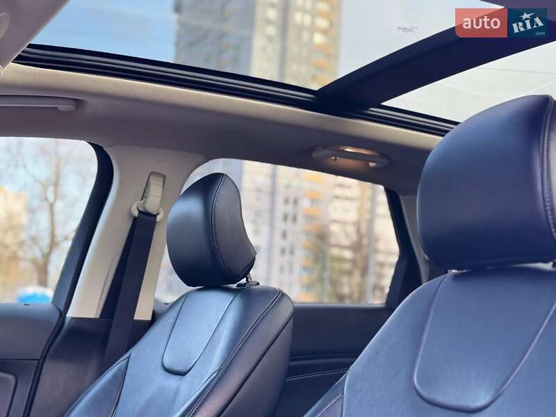 Внедорожник / Кроссовер Ford Edge 2019 в Ромнах