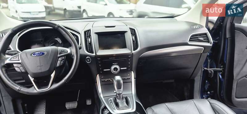 Внедорожник / Кроссовер Ford Edge 2017 в Дубно