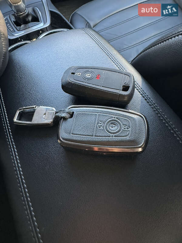 Позашляховик / Кросовер Ford Edge 2018 в Києві