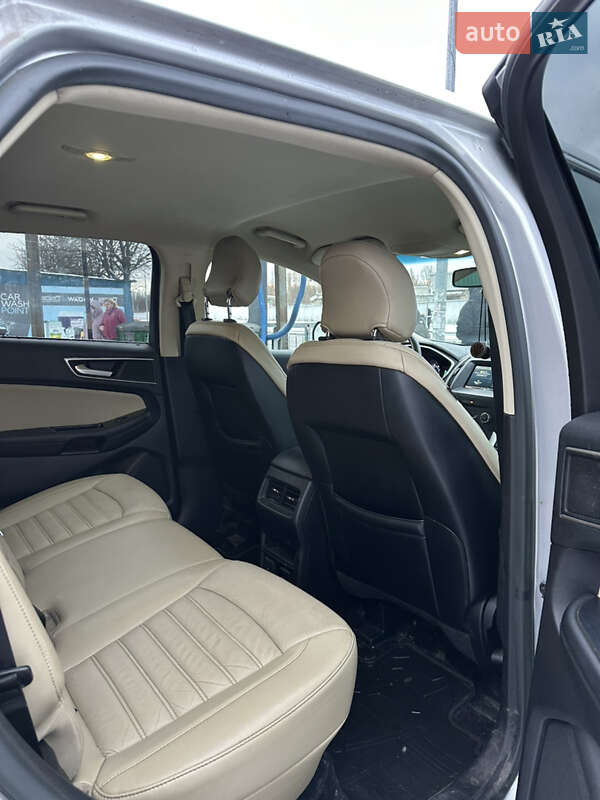 Позашляховик / Кросовер Ford Edge 2015 в Києві