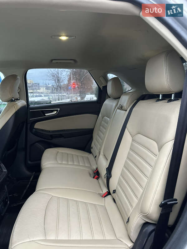 Позашляховик / Кросовер Ford Edge 2015 в Києві