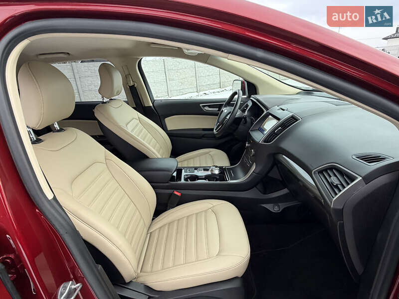 Внедорожник / Кроссовер Ford Edge 2019 в Ровно