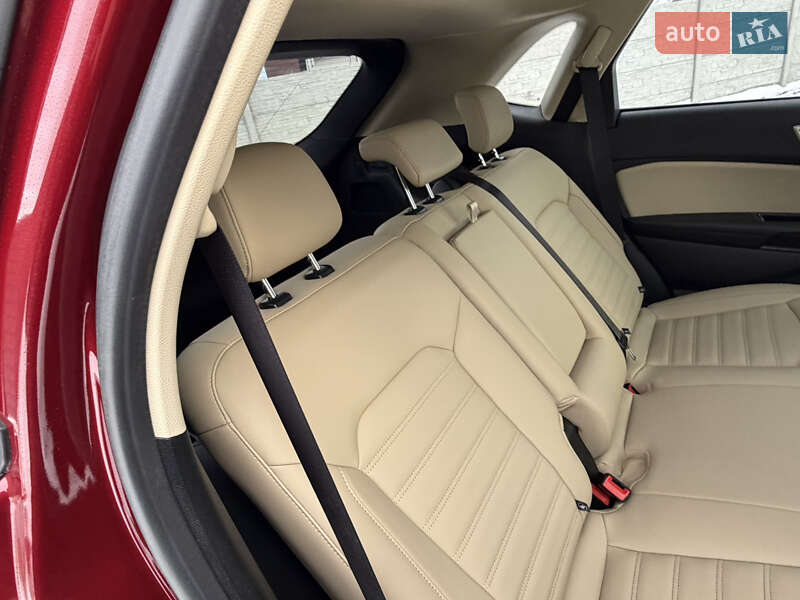 Внедорожник / Кроссовер Ford Edge 2019 в Ровно