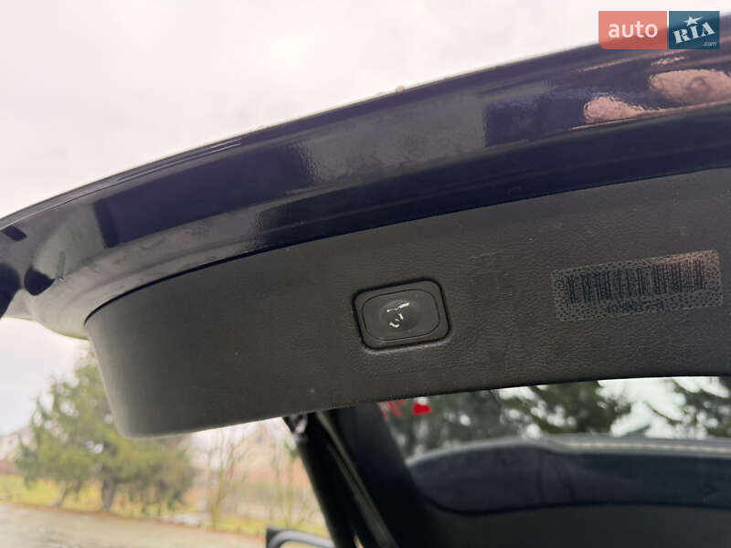 Позашляховик / Кросовер Ford Edge 2015 в Дубні