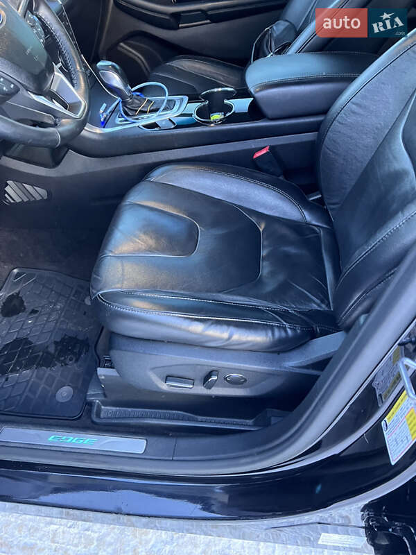 Позашляховик / Кросовер Ford Edge 2016 в Києві фото 14 Позашляховик / Кросовер Ford Edge 2016 в Києві