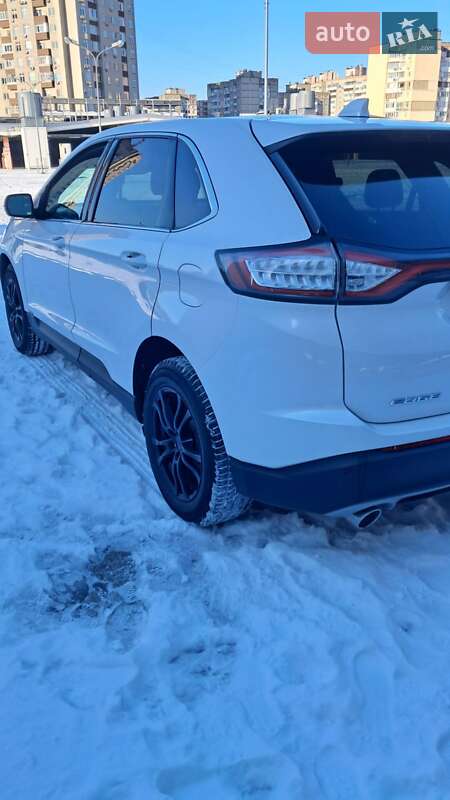 Позашляховик / Кросовер Ford Edge 2015 в Києві
