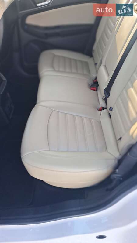 Позашляховик / Кросовер Ford Edge 2015 в Києві