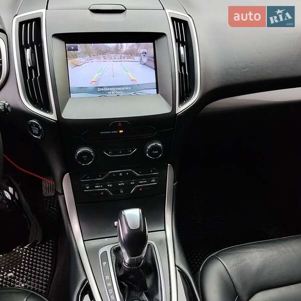 Позашляховик / Кросовер Ford Edge 2016 в Івано-Франківську