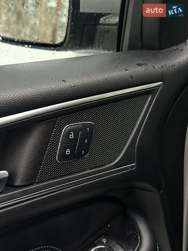 Внедорожник / Кроссовер Ford Edge 2017 в Сумах