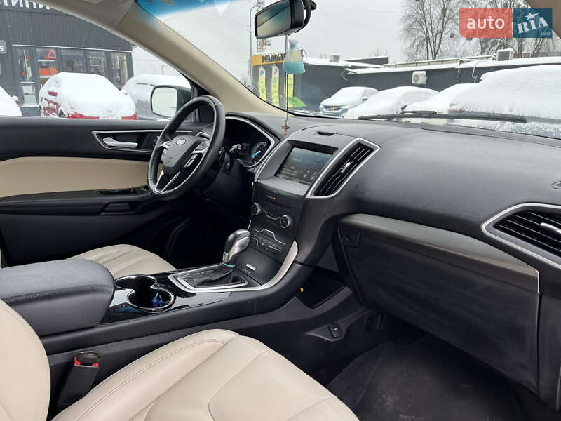 Позашляховик / Кросовер Ford Edge 2015 в Львові