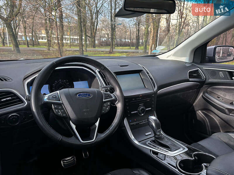 Внедорожник / Кроссовер Ford Edge 2015 в Запорожье