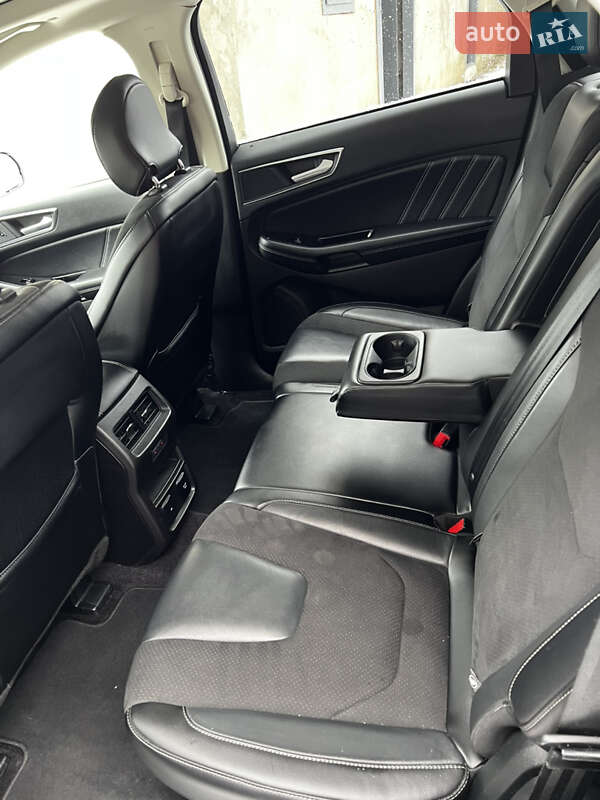 Внедорожник / Кроссовер Ford Edge 2017 в Городенке