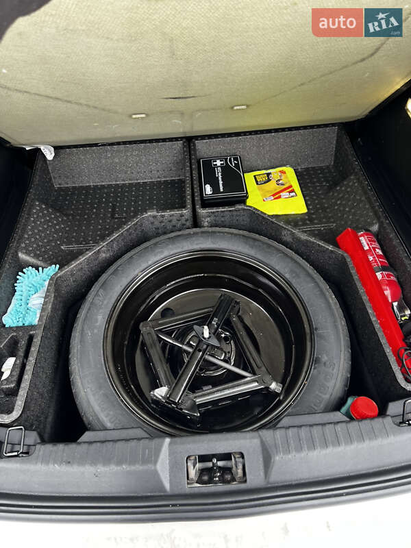 Внедорожник / Кроссовер Ford Edge 2017 в Городенке