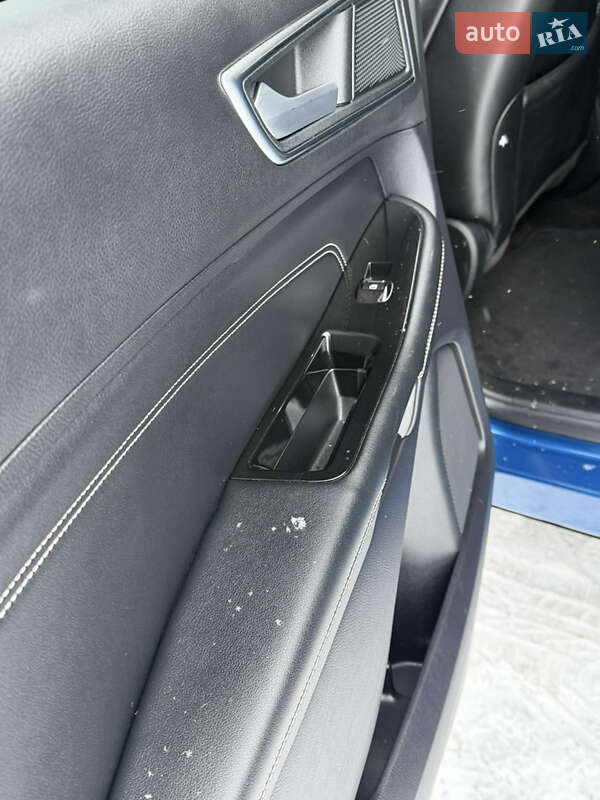 Внедорожник / Кроссовер Ford Edge 2020 в Дубно