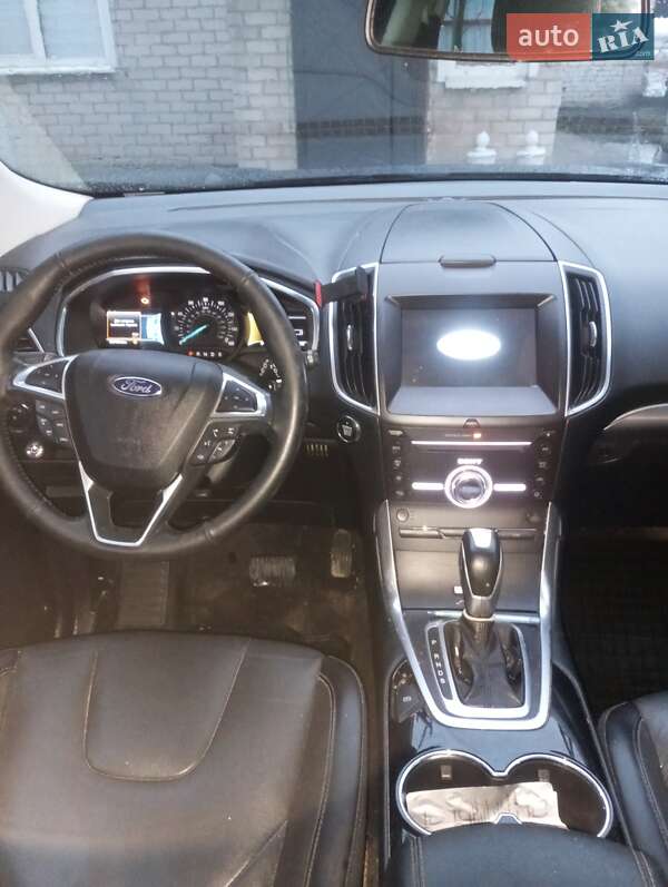 Внедорожник / Кроссовер Ford Edge 2017 в Днепре