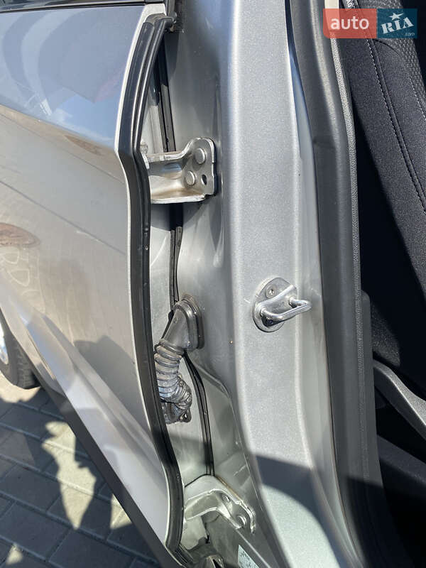 Внедорожник / Кроссовер Ford Edge 2017 в Киеве