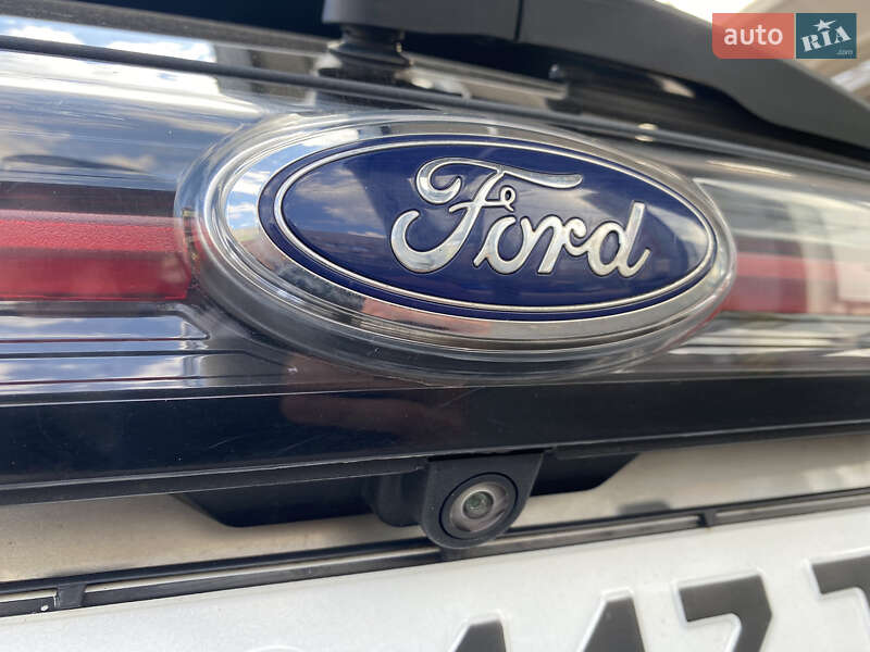 Внедорожник / Кроссовер Ford Edge 2017 в Киеве