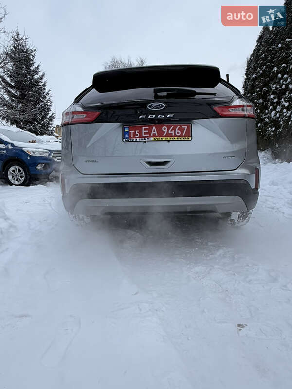 Внедорожник / Кроссовер Ford Edge 2022 в Дубно