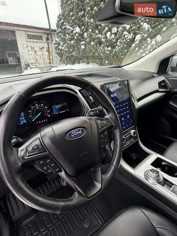 Внедорожник / Кроссовер Ford Edge 2022 в Дубно