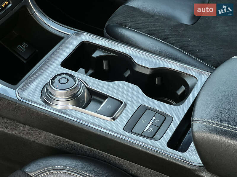 Позашляховик / Кросовер Ford Edge 2021 в Києві