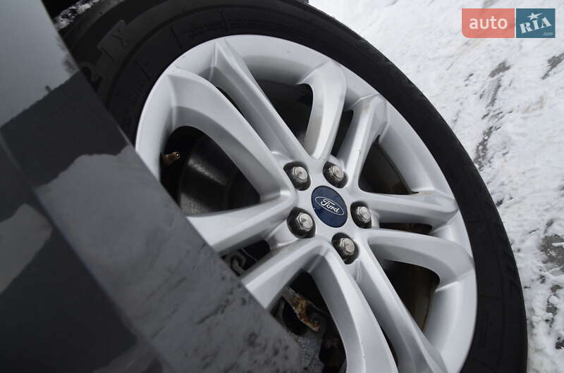 Внедорожник / Кроссовер Ford Edge 2019 в Трускавце