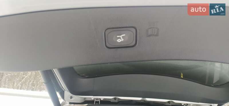 Позашляховик / Кросовер Ford Edge 2016 в Шепетівці