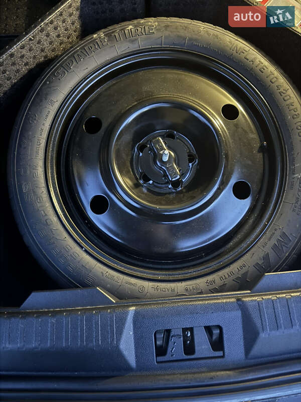 Позашляховик / Кросовер Ford Edge 2016 в Києві