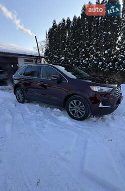 Позашляховик / Кросовер Ford Edge 2021 в Дубні