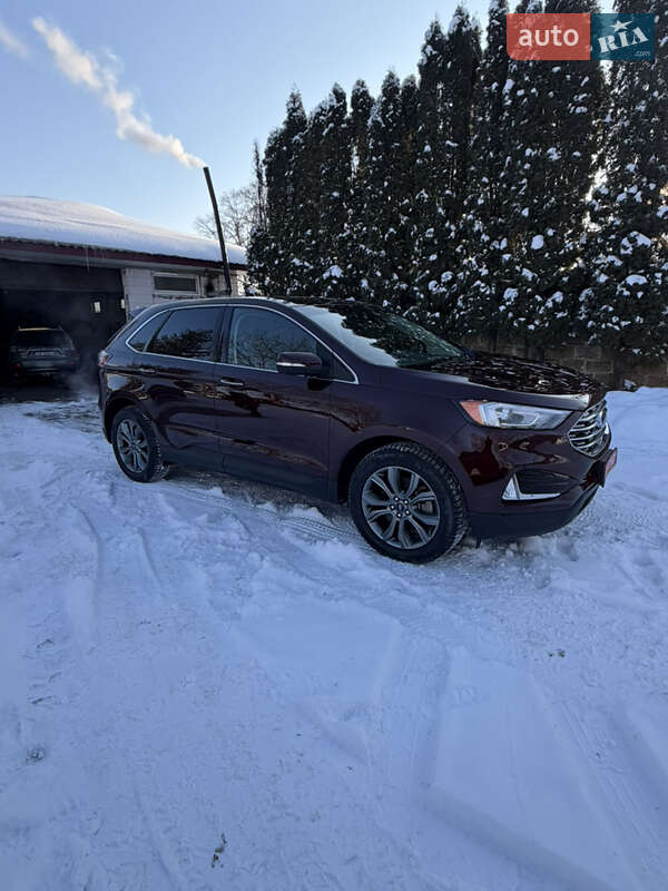 Позашляховик / Кросовер Ford Edge 2021 в Дубні
