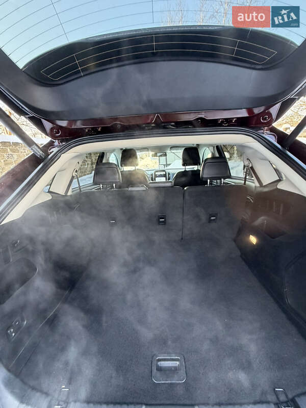 Позашляховик / Кросовер Ford Edge 2021 в Дубні