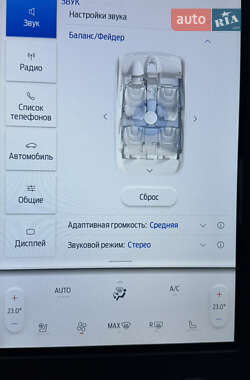 Позашляховик / Кросовер Ford Edge 2021 в Дубні