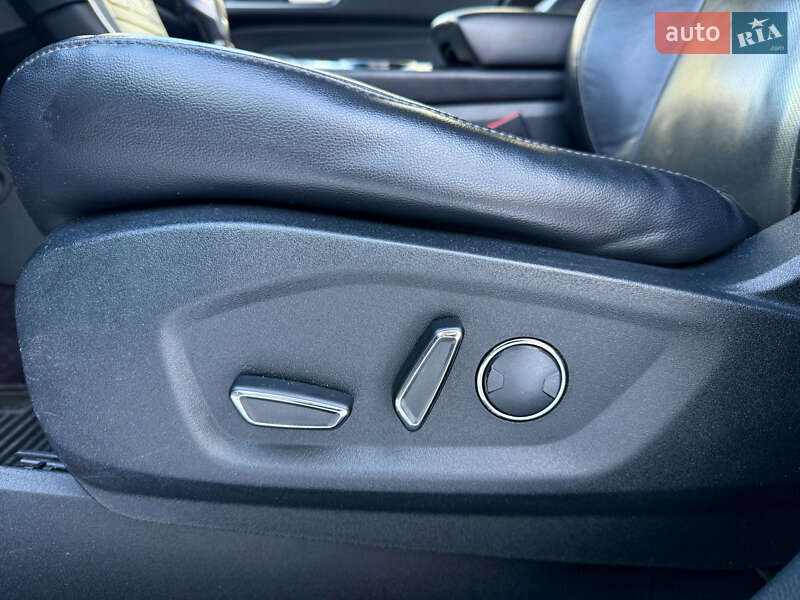 Внедорожник / Кроссовер Ford Edge 2017 в Тернополе