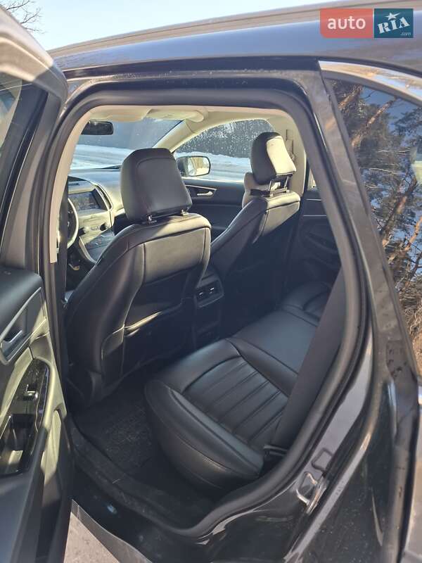 Позашляховик / Кросовер Ford Edge 2019 в Броварах