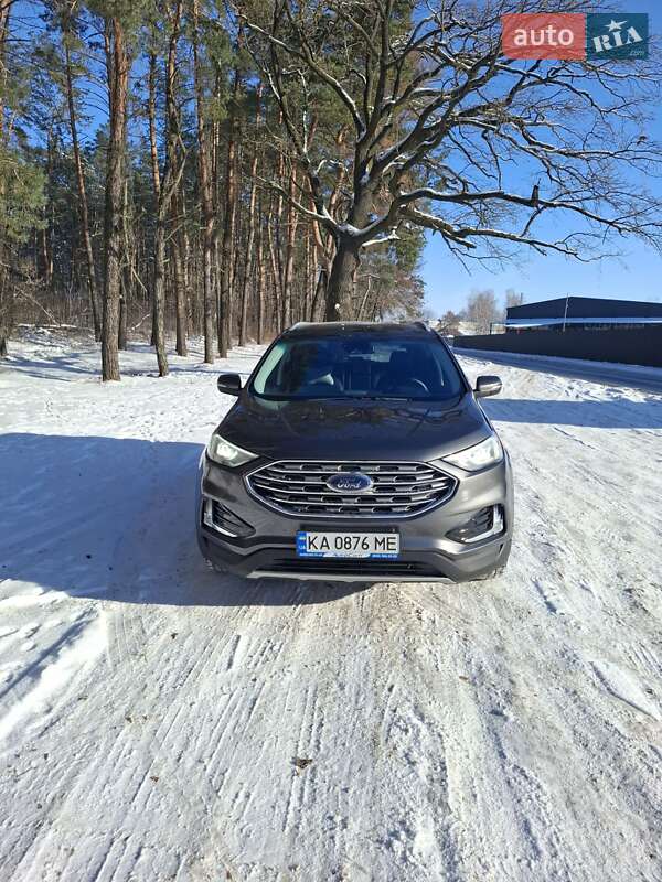 Позашляховик / Кросовер Ford Edge 2019 в Броварах