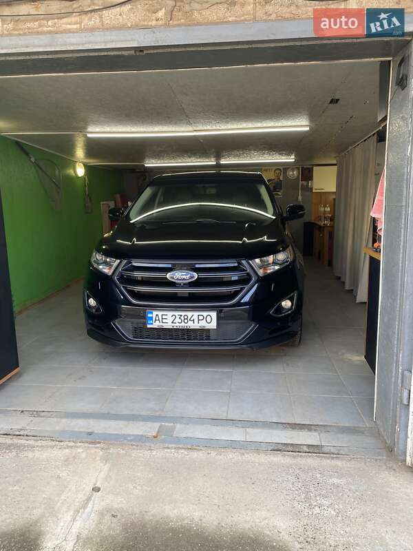 Позашляховик / Кросовер Ford Edge 2017 в Кривому Розі