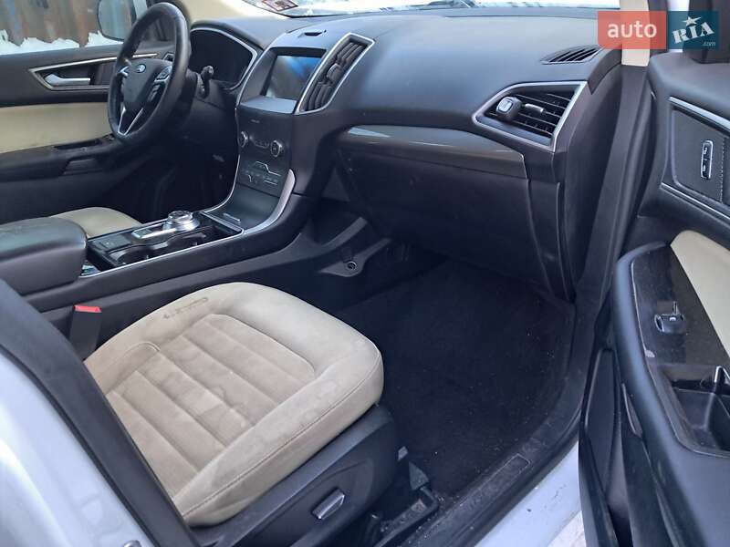 Позашляховик / Кросовер Ford Edge 2019 в Рівному