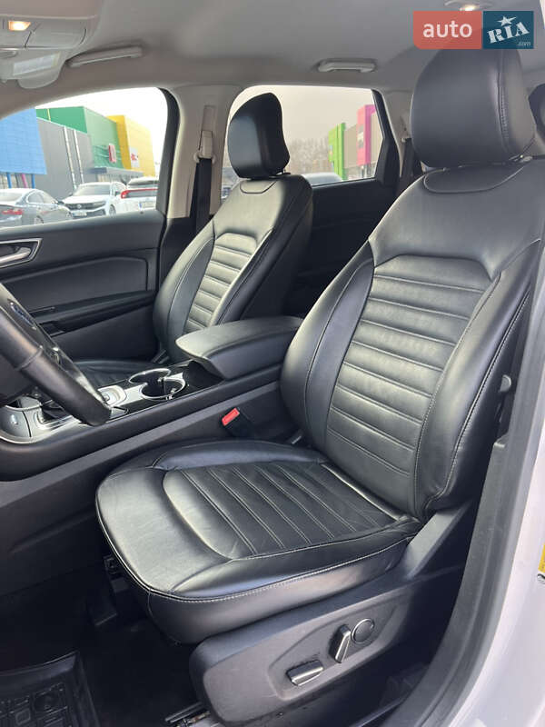 Внедорожник / Кроссовер Ford Edge 2017 в Киеве