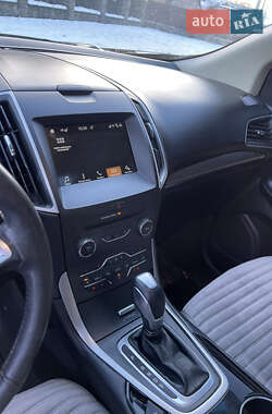 Внедорожник / Кроссовер Ford Edge 2017 в Надворной