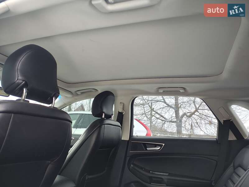 Позашляховик / Кросовер Ford Edge 2016 в Рівному
