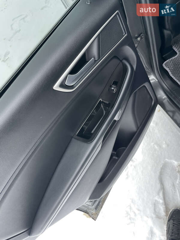 Позашляховик / Кросовер Ford Edge 2019 в Радехові