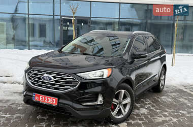 Внедорожник / Кроссовер Ford Edge 2019 в Дубно