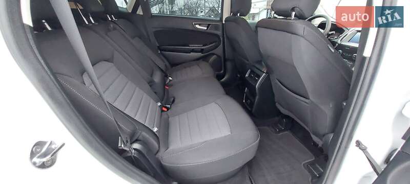 Позашляховик / Кросовер Ford Edge 2019 в Дубні фото 33 Позашляховик / Кросовер Ford Edge 2019 в Дубні