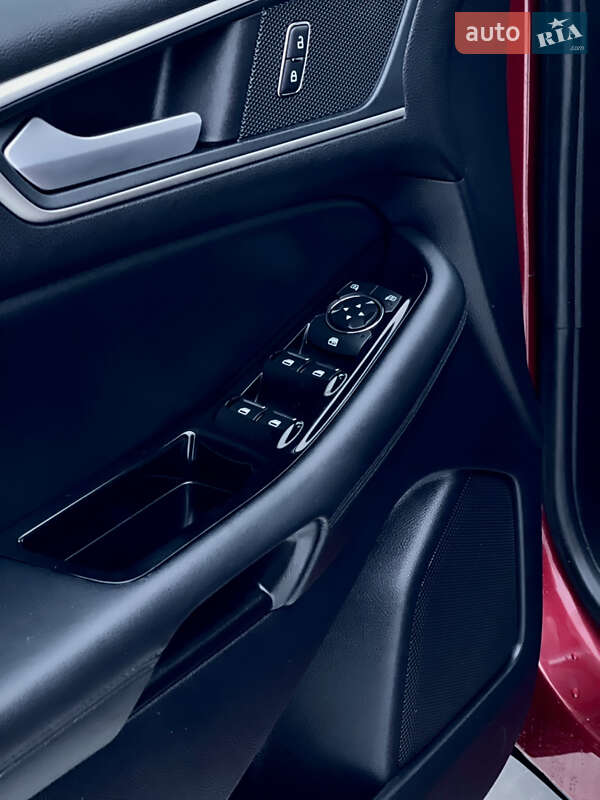 Внедорожник / Кроссовер Ford Edge 2020 в Киеве