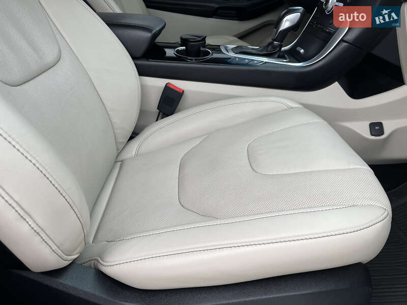 Внедорожник / Кроссовер Ford Edge 2017 в Киеве