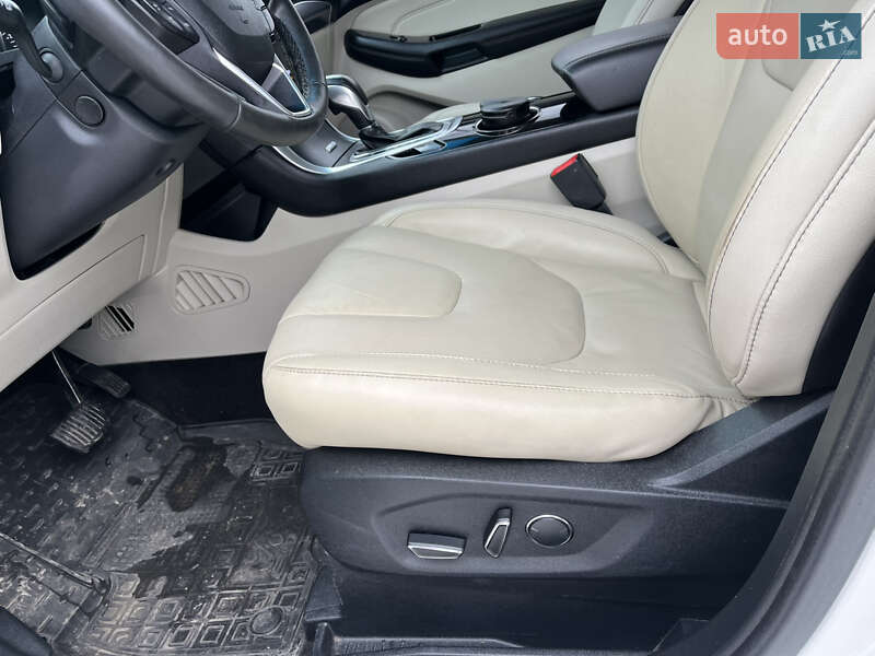 Внедорожник / Кроссовер Ford Edge 2017 в Киеве