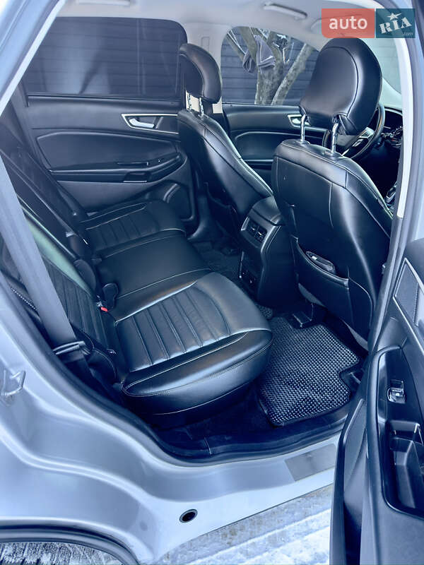 Позашляховик / Кросовер Ford Edge 2017 в Кременчуці